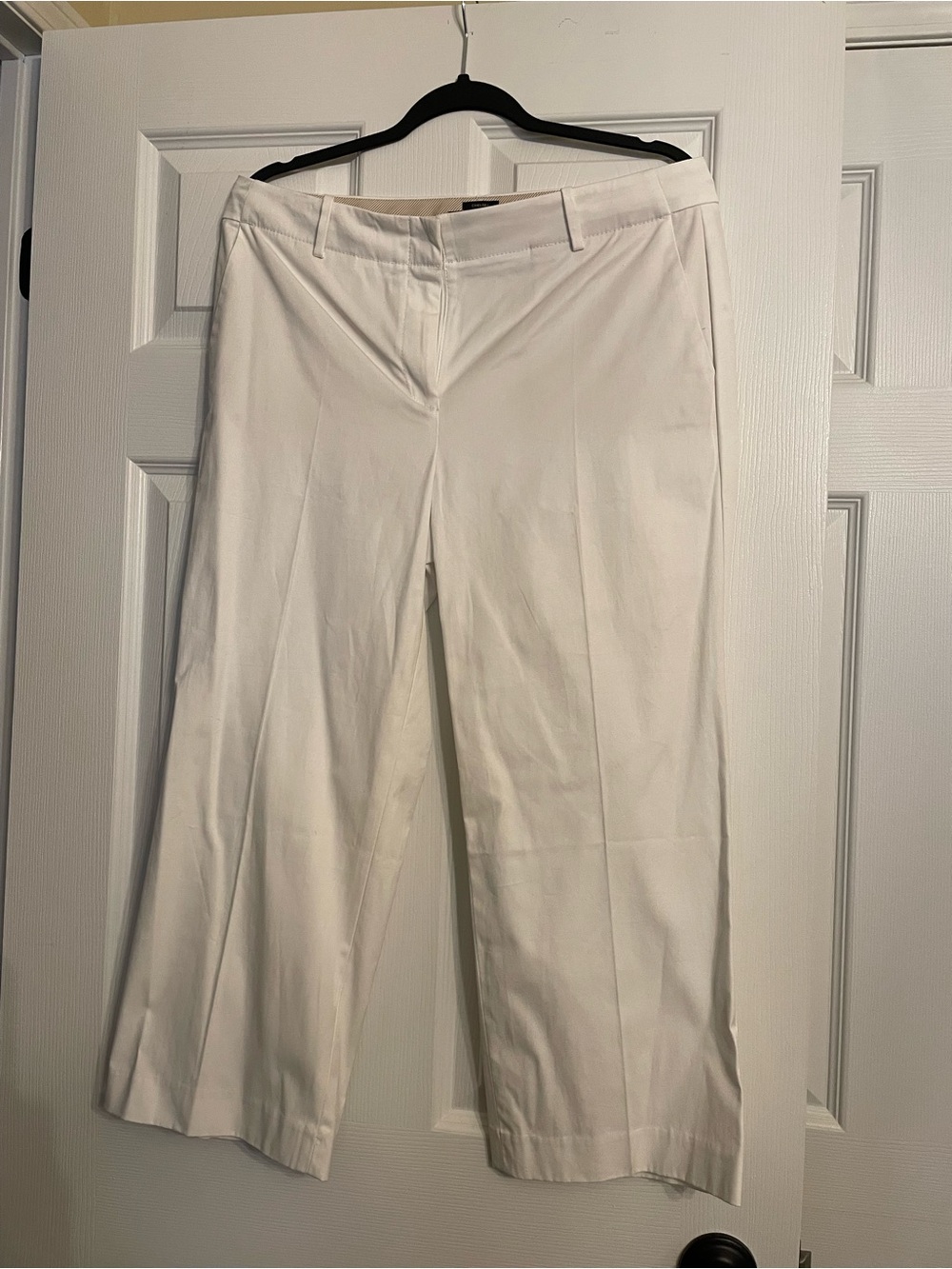 Talbots White Cropped Dress Pants with Tan Waistband Trim